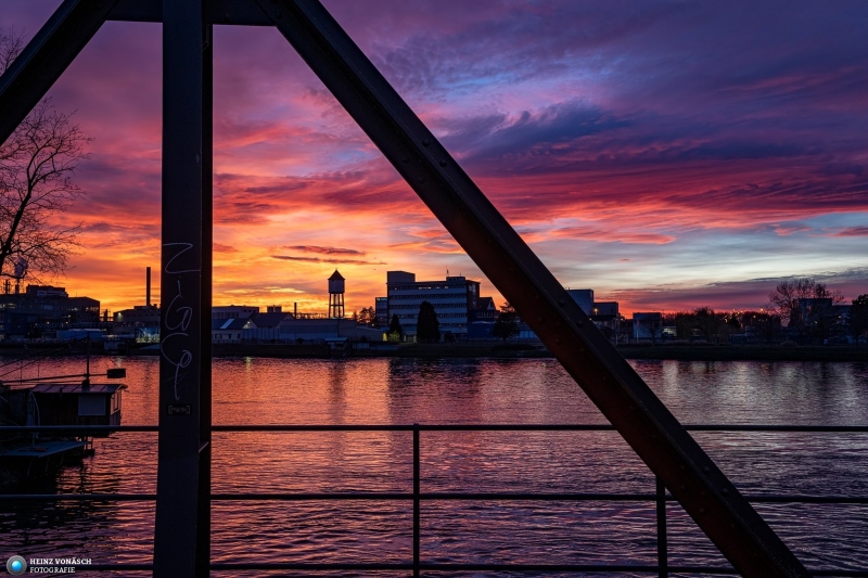 Rhein Basel