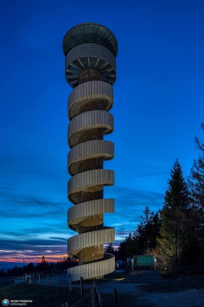 Turm Moron Turm Moron