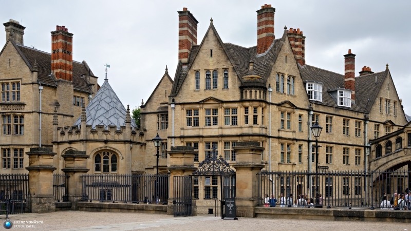 Oxford 12