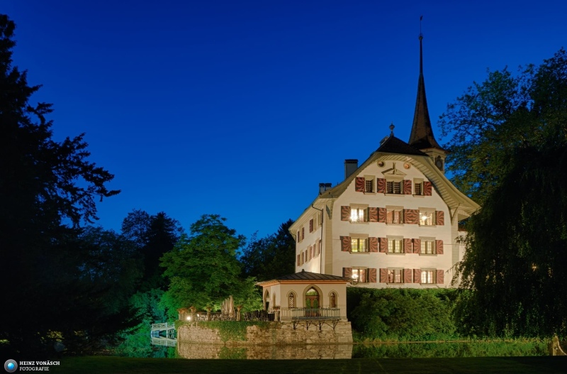 Schloss-Landshut Schloss-Landshut
