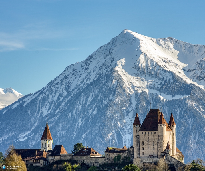 Schloss Thun mit Schlosskirche Schloss Thun mit Schlosskirche