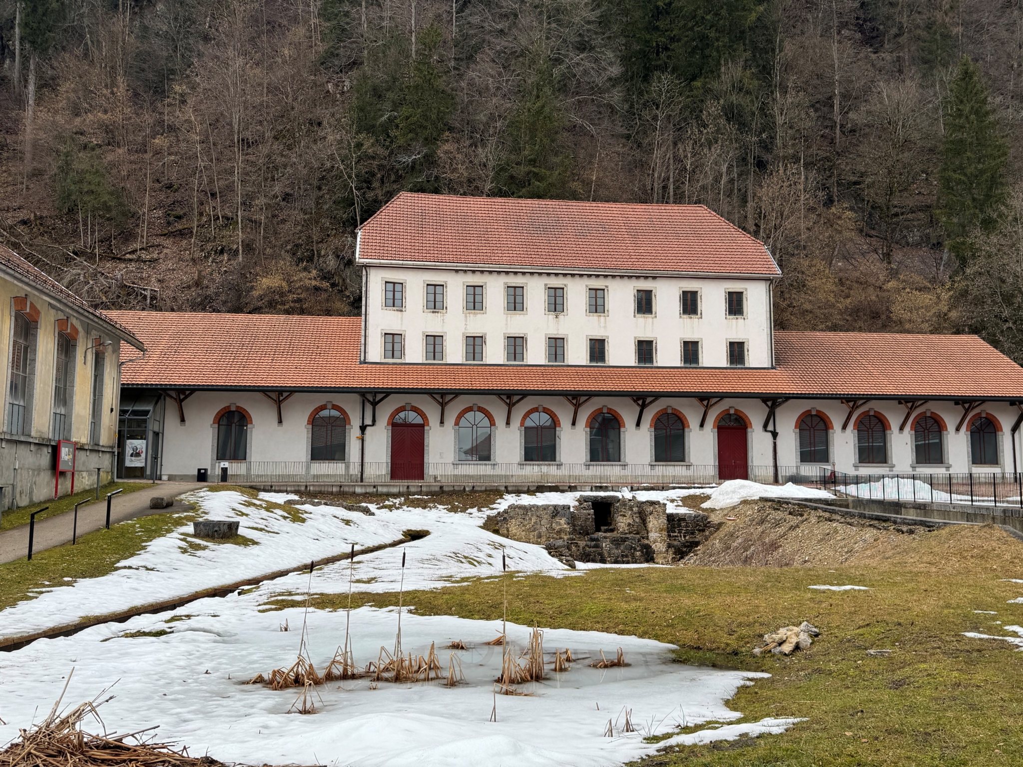Les Moulins souterrains