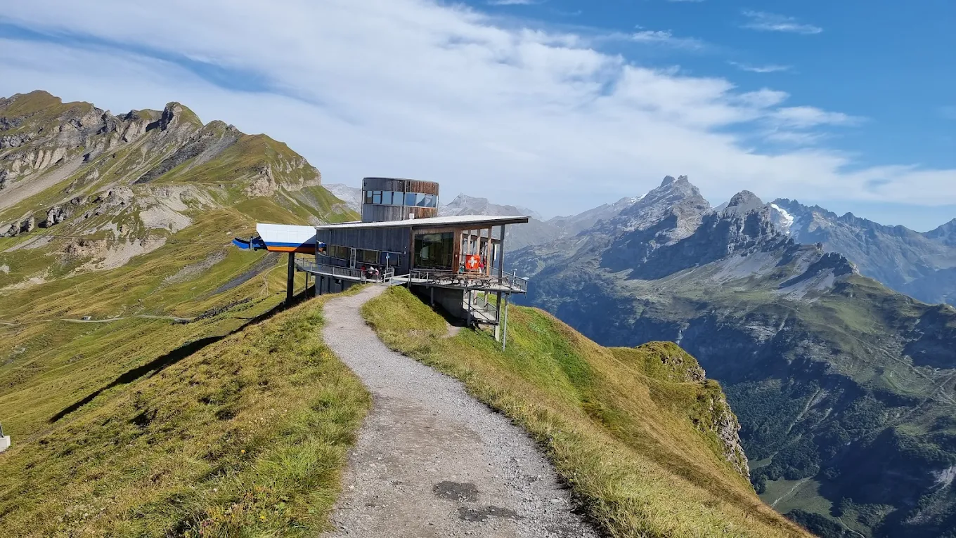 Alpen Tower Panoramarestaurant nach Engstlensee